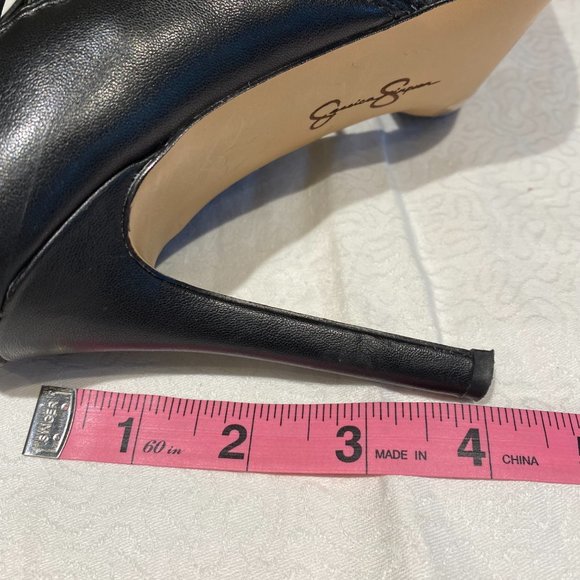 Jessica Simpson | Black High Heels - Picture 8 of 8